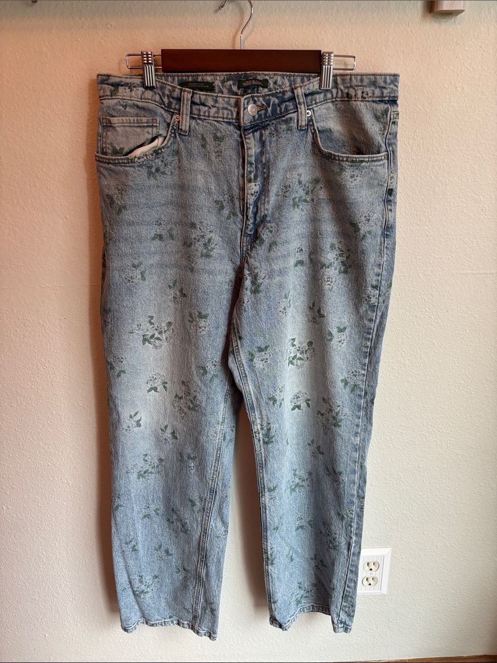 WILD FABLE Bohemian Floral Print Jeans 14